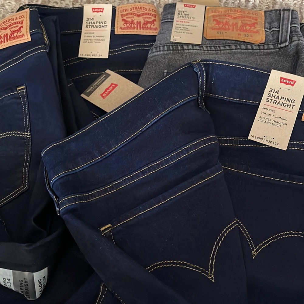 LEVIS 314 shaping straight mid rise.W32. L34. 3 pairs. 1 pair 511 slim